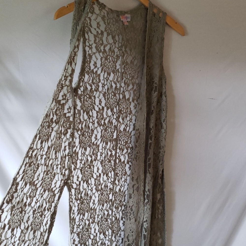 LuLaRoe JOY long vest - Picture 7 of 7